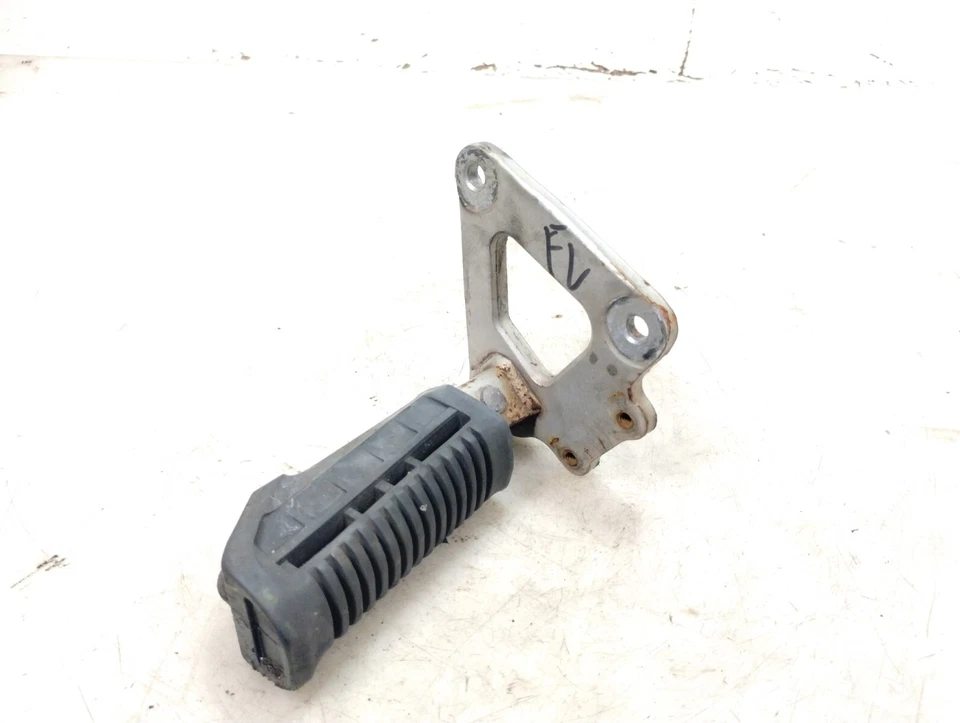 Soporte de montaje de clavija delantera izquierda para Suzuki GS500 F E 2005 Foto 3 de 4