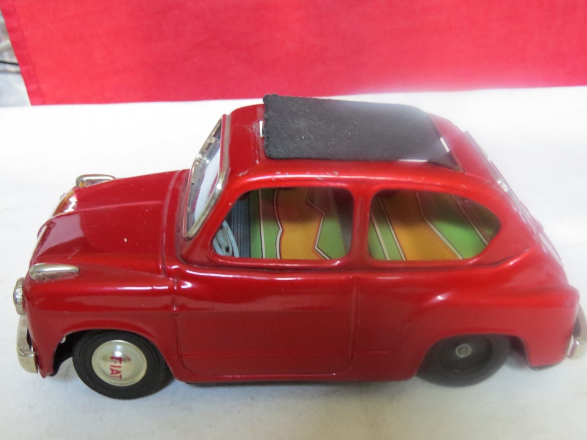 WATT RADIO FIAT 600ミニカー BANDAI Japan FIAT 600 Convertible Tin Litho Friction Toy Car