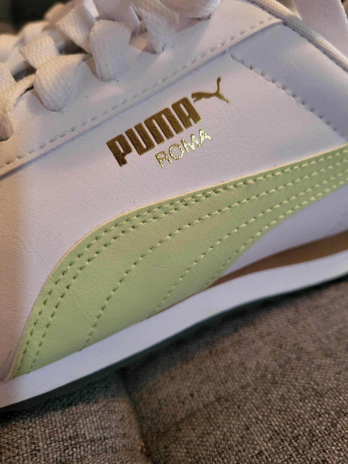 White Lime Green And Gold Size 7.5 Mens 9 Womens