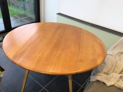 Ercol Windsor oval drop leaf dining