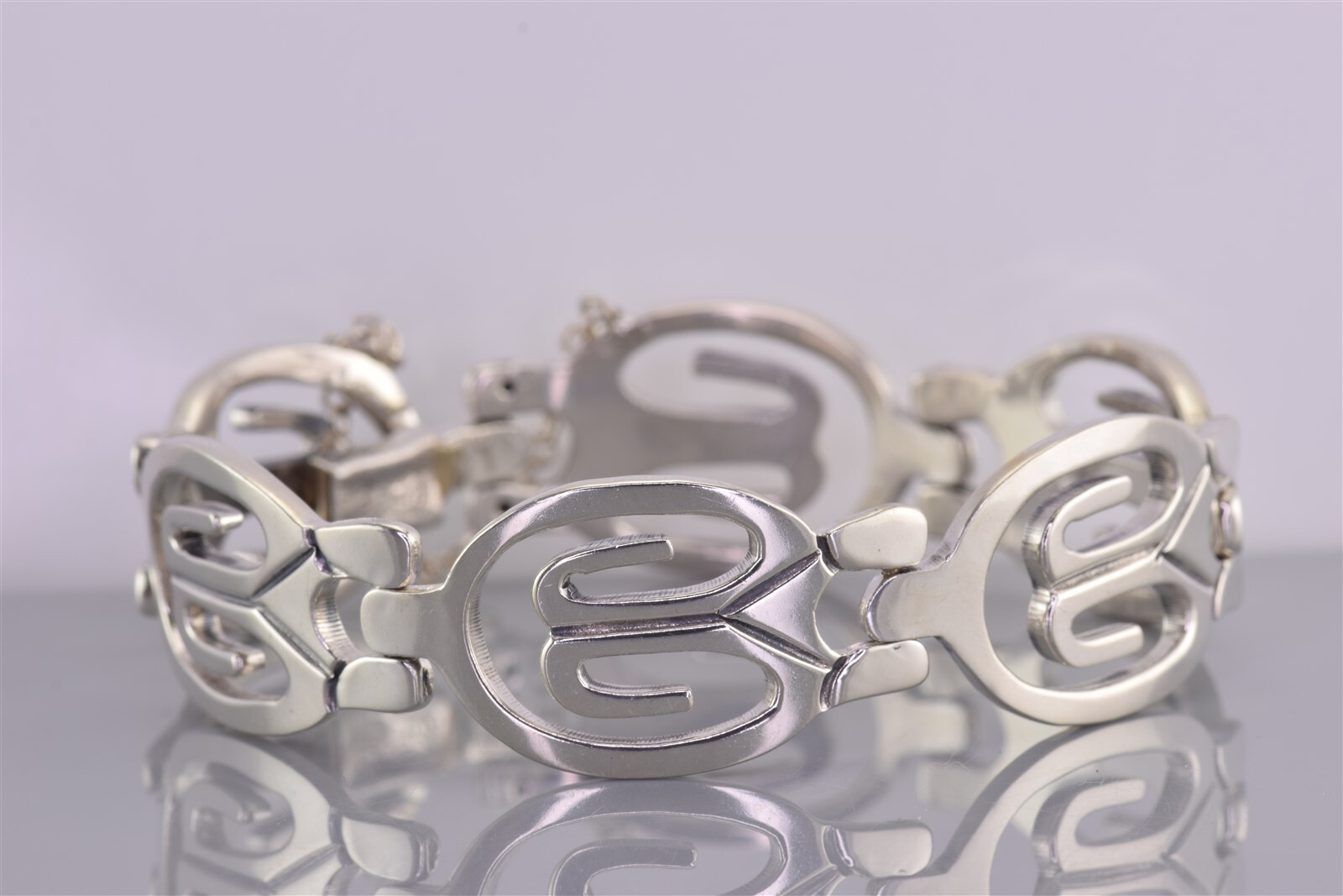 Sterling Silver 19mm Solid Openwork Hinged Statem… - image 2