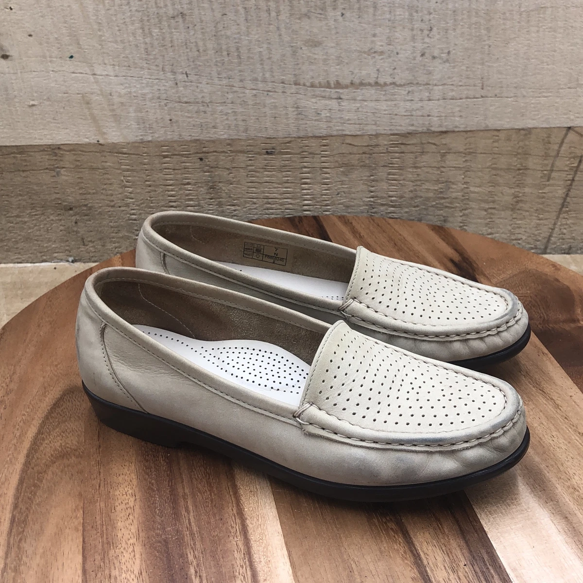Sas womens hotsell slip on shoes