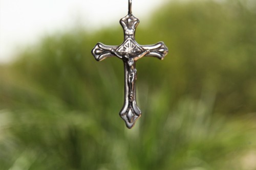 Vintage Sterling Silver Cross Pendant - Picture 3 of 11