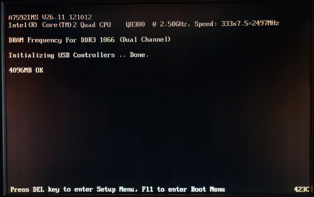 MSI MS-7592 VER: 5.2 G41M-P28 + Core2Quad Q8300 + 4GB + I/O Shield
