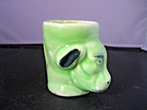 Vintage Japanese hand painted dog shaped pottery egg cup - Picture 3 of 7