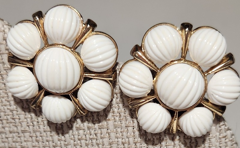 Vintage Crown Trifari Earrings: (?) Melon Cabochon