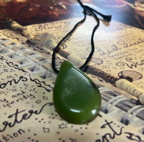 Kavach of Desire – Mind & Heart Control Amulet for Love Manifestation