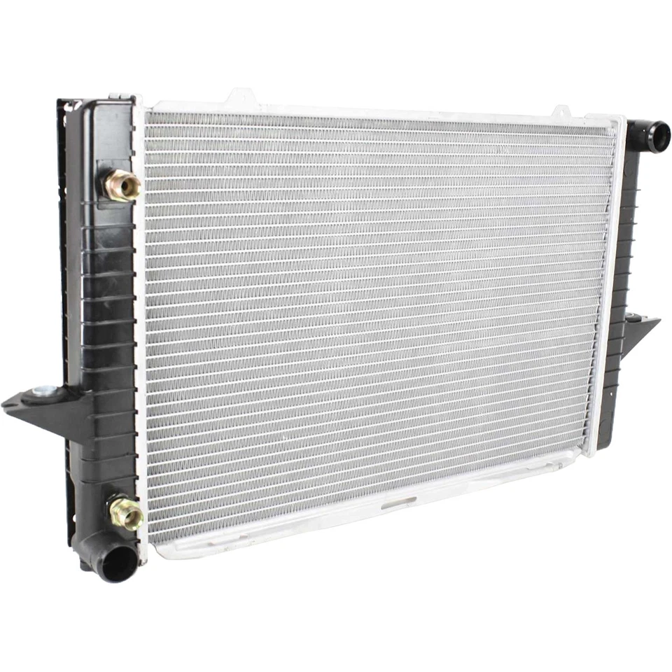 New Radiator For Volvo V70 850 S70 1998 VO3010109 86037694 - Image 3 of 4