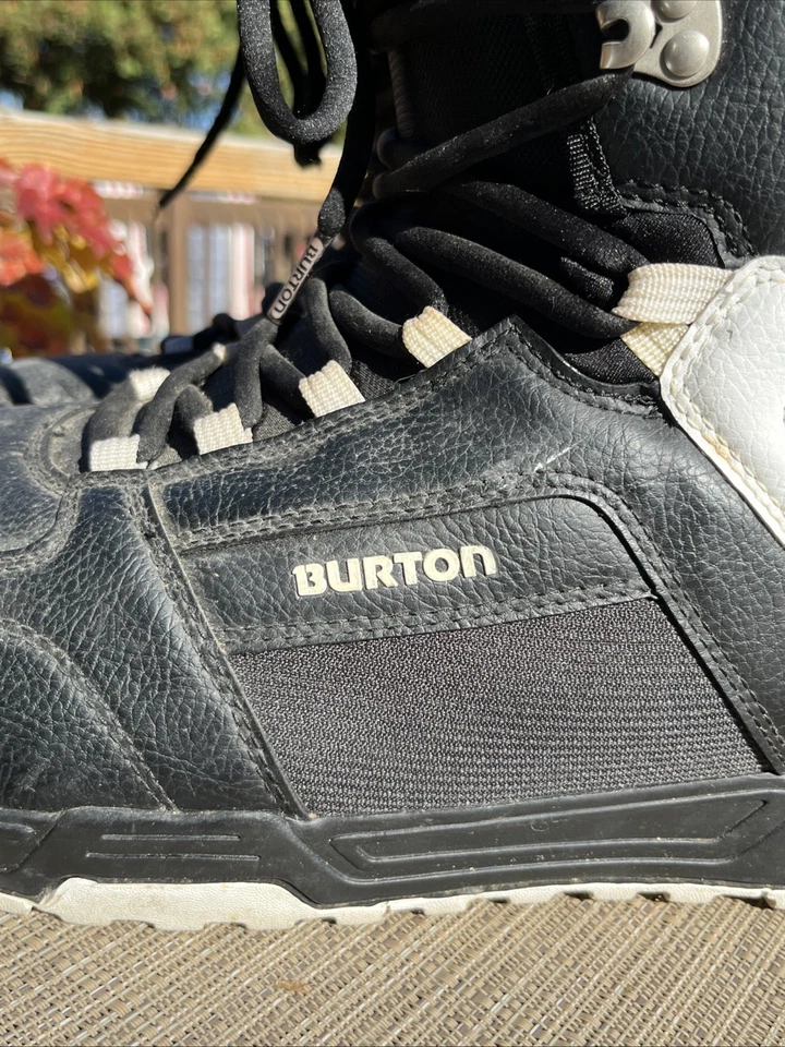 Botas de snowboard Burton estampa tributo com cadarço tamanho 14 EUA preto/branco - Imagem 4 de 4