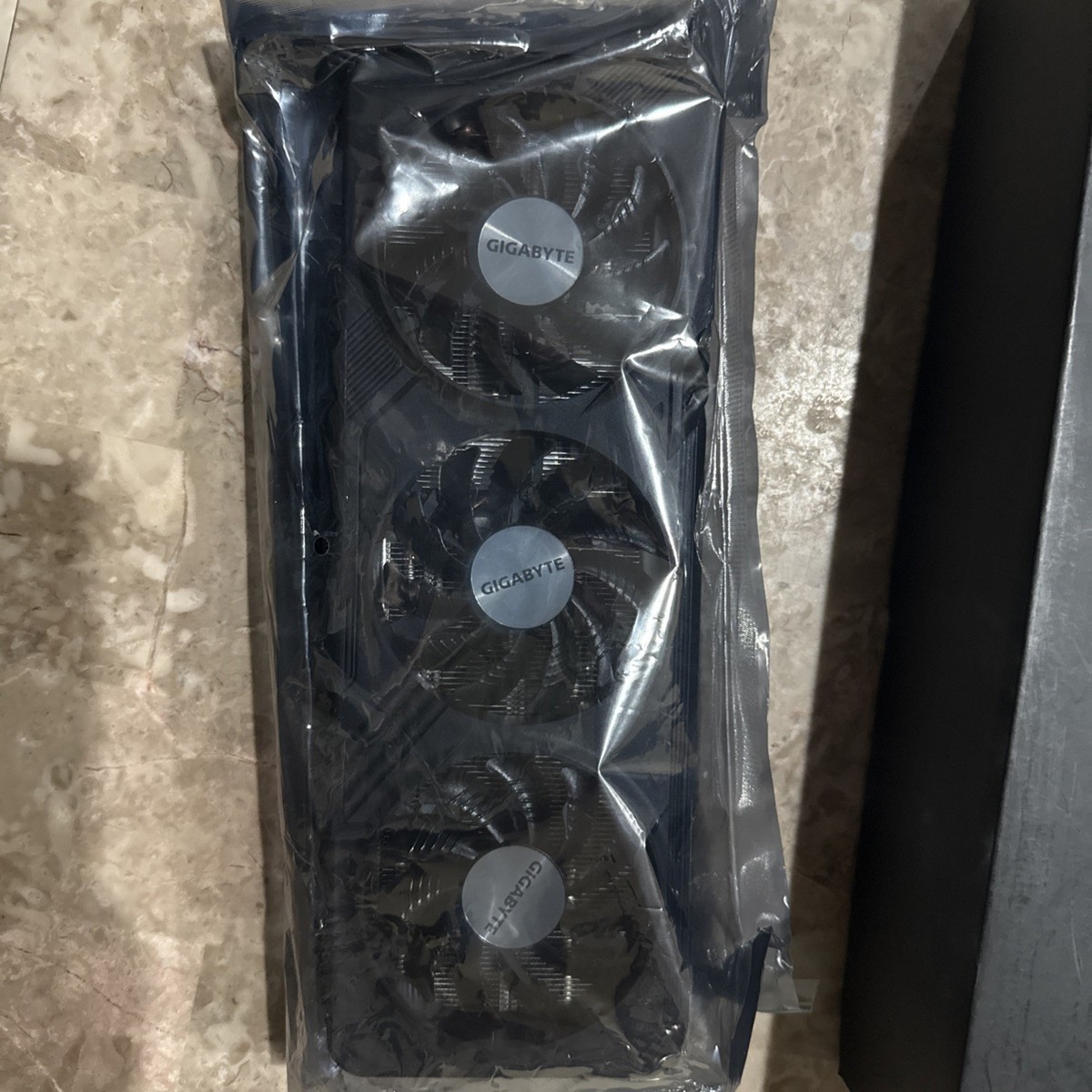 【新品・未開封品】GeForce RTX 4060 OC 8GB Amazon.com: GIGABYTE GeForce RTX 4060 Gaming OC 8G Graphics