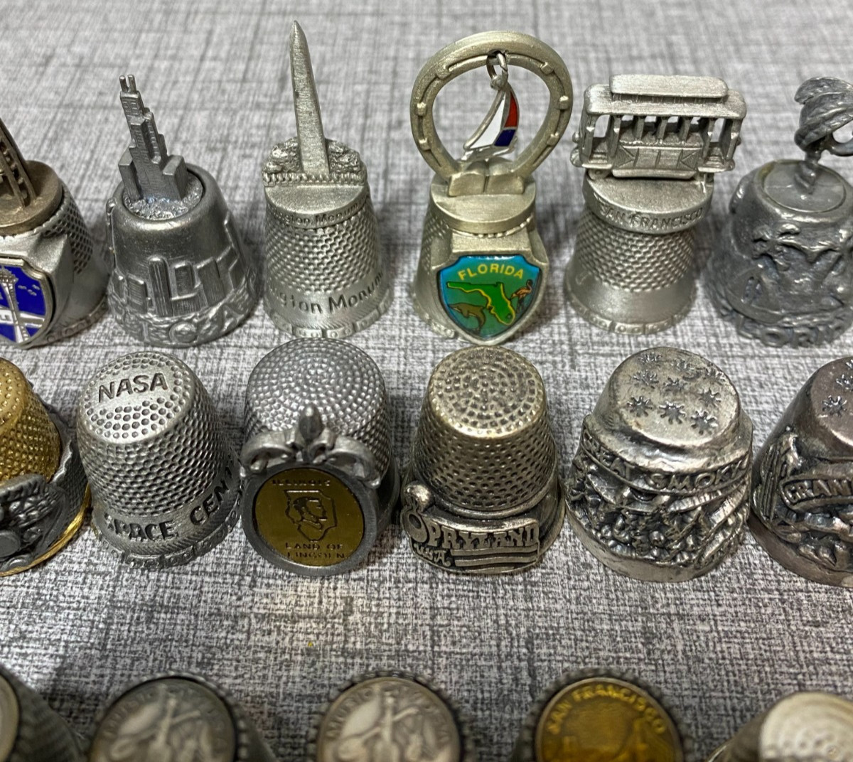 Vintage Lot of 34 Travel State City Landmarks Souvenir Metal Pewter Thimbles