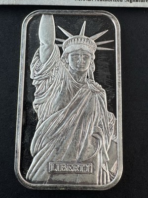liberty traed silver 1トロイオンス シルバーバー Vintage 1986 MTB / Englehard Statue of Liberty 1oz .999 Fine