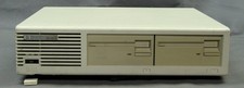 Hewlett Packard HP 9122D Dual 3.5 Floppy Disk Drive, powers on but untested