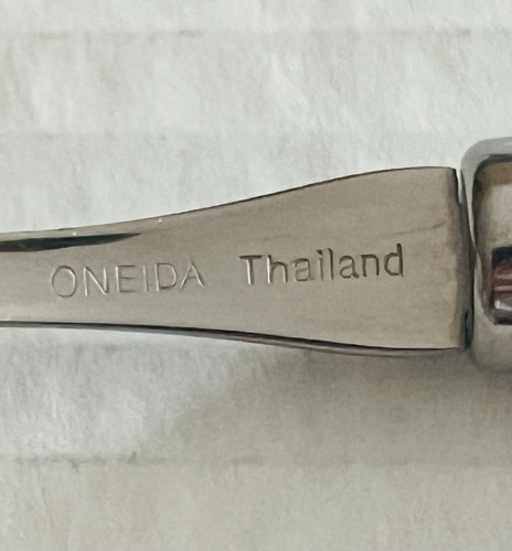 Oneida Monarch Green Plastic Handle 2 Dinner Forks Teaspoons and Dinner Knife - Picture 4 of 4