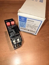 NEW WESTINGHOUSE BRYANT BD2020 CIRCUIT BREAKER TWO-POLE UNIT 120/240 VOLT 20 AMP