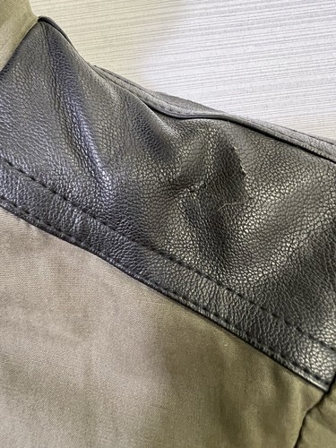 GUESS Women's Zipped Pockets Faux-Fur Leather Trim Hooded Parka Olive Size: XL - Picture 18 of 23