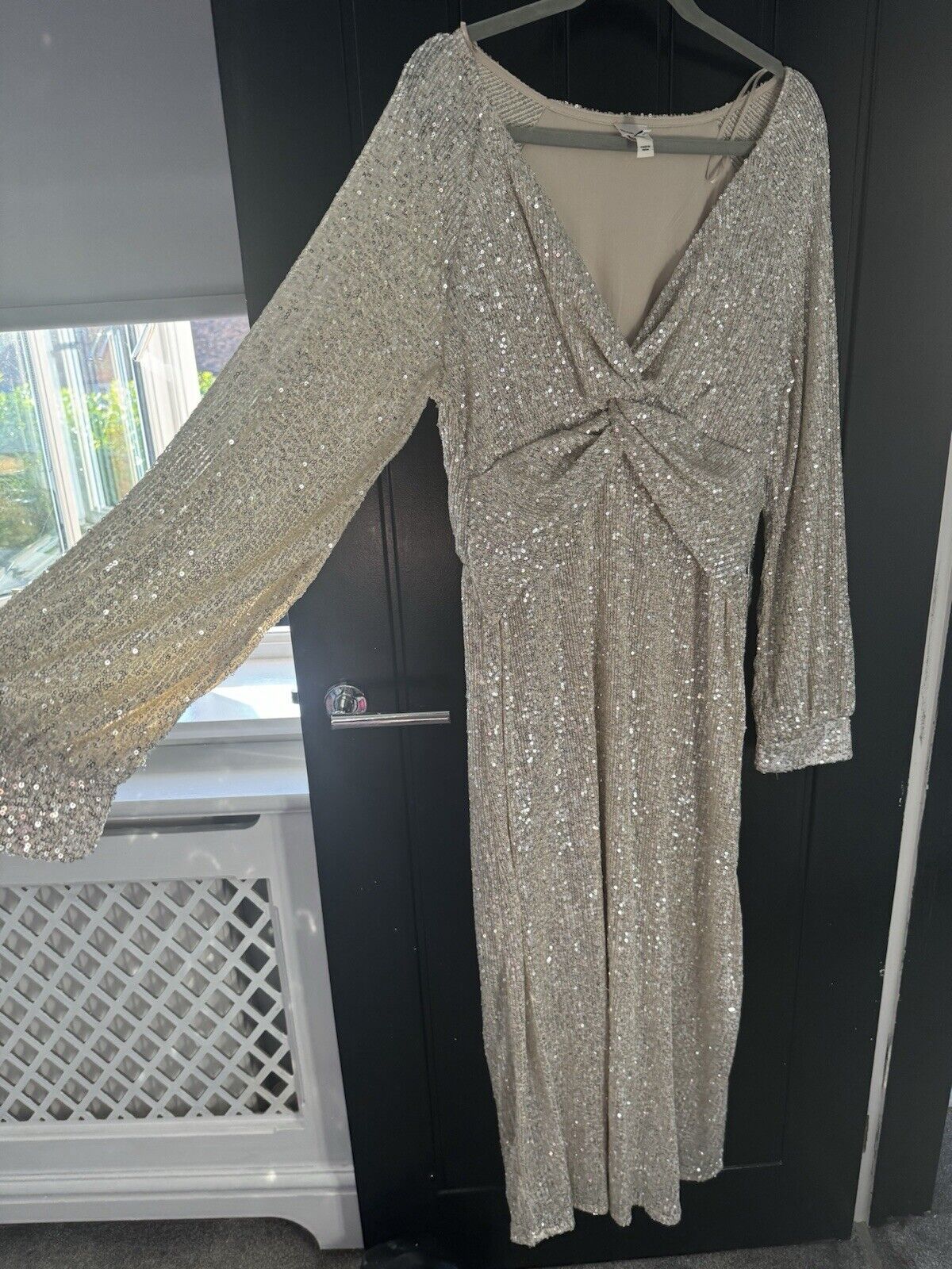 Picture 2 of 5
