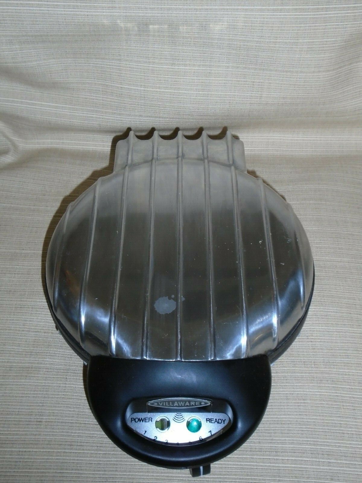 VILLAWARE 2006 PETITE 3 HEART WAFFLER Waffle Maker TESTED WORKS RETIRED