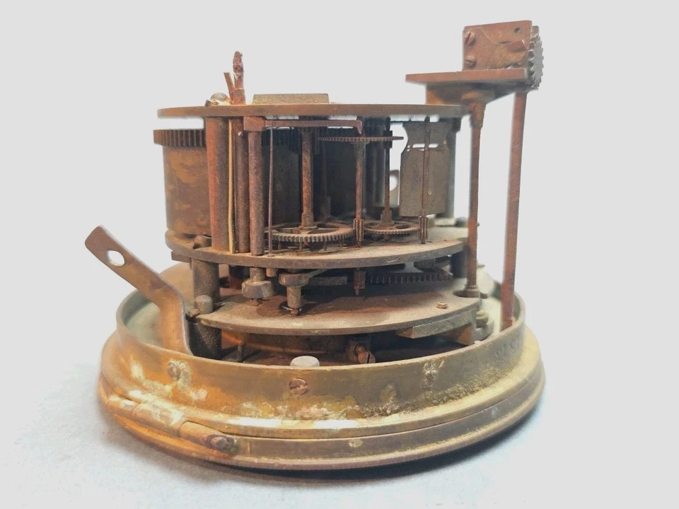 AD Mougin France Vintage Ornate with Glass Bezel & Movement - Image 4 of 4