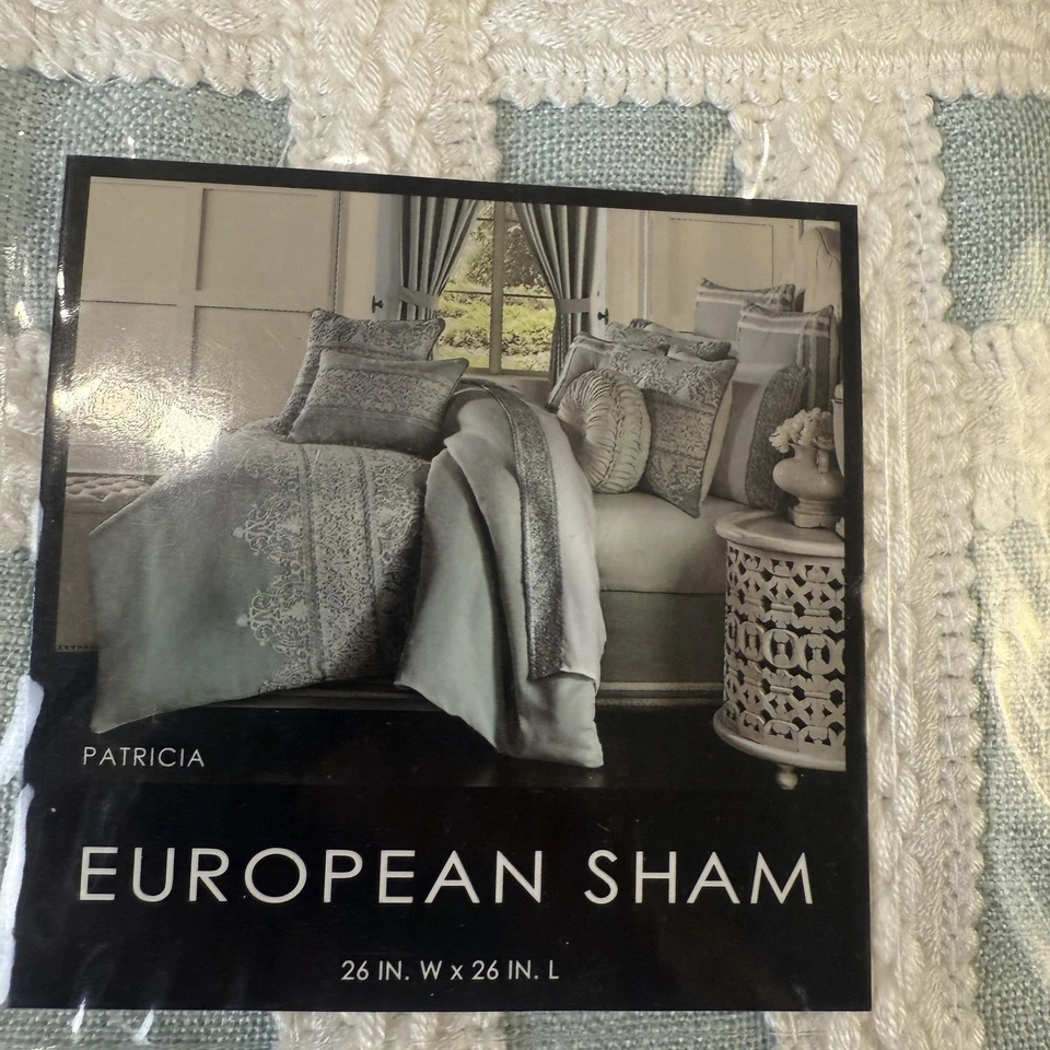 Juego de 4 fundas de almohada J Queen New York European Sham Patricia 26x26 acento azul Foto 4 de 4