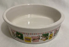 Cat Food/Water Bowl Ceramic White W/Cat Theme Wraparound Accent 5” NEW