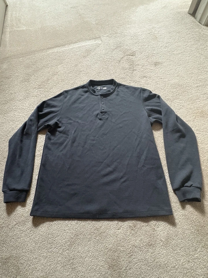 Suéter Outlier Warmform Henley, Mediano, Antracita Foto 2 de 4