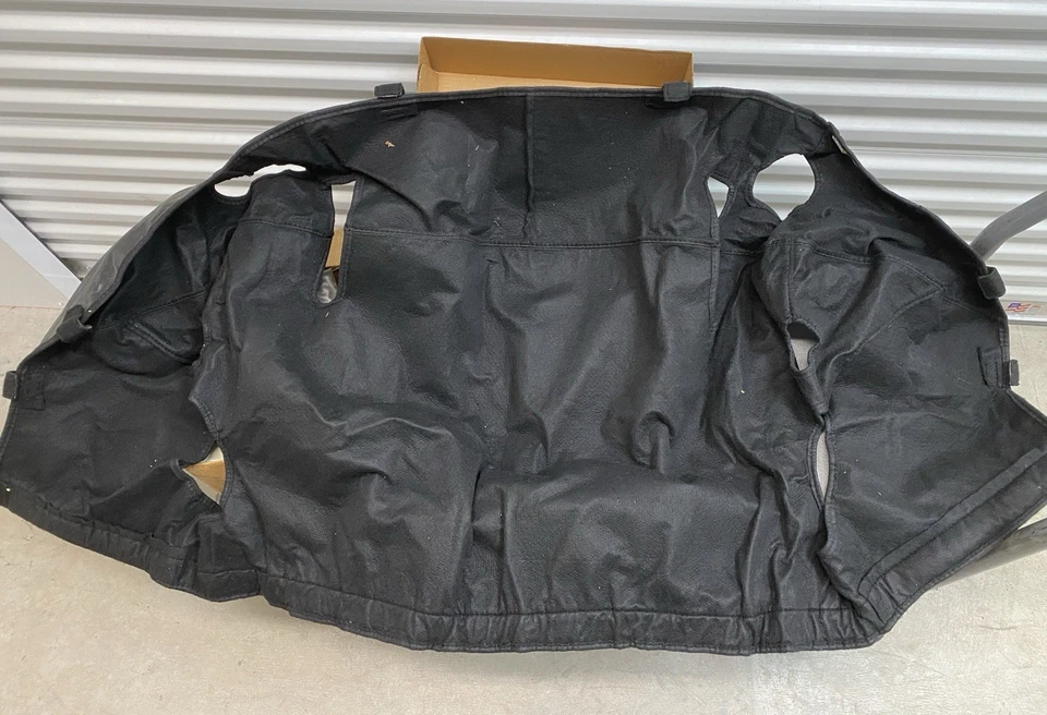 NEAR MINT COLGAN CUSTOM CAR BRA PR 5.1 FOR PORSCHE 356B, 356C - BLACK - Image 3 of 4