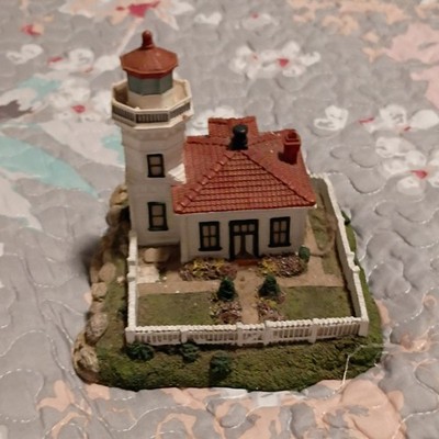 Harbour Lights Mukilteo Light Resin Figurine 1995 Great Lighthouses