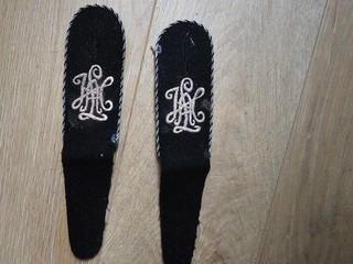 Very rare Elite soldier LAH pipped shoulder boards 100% original ww2