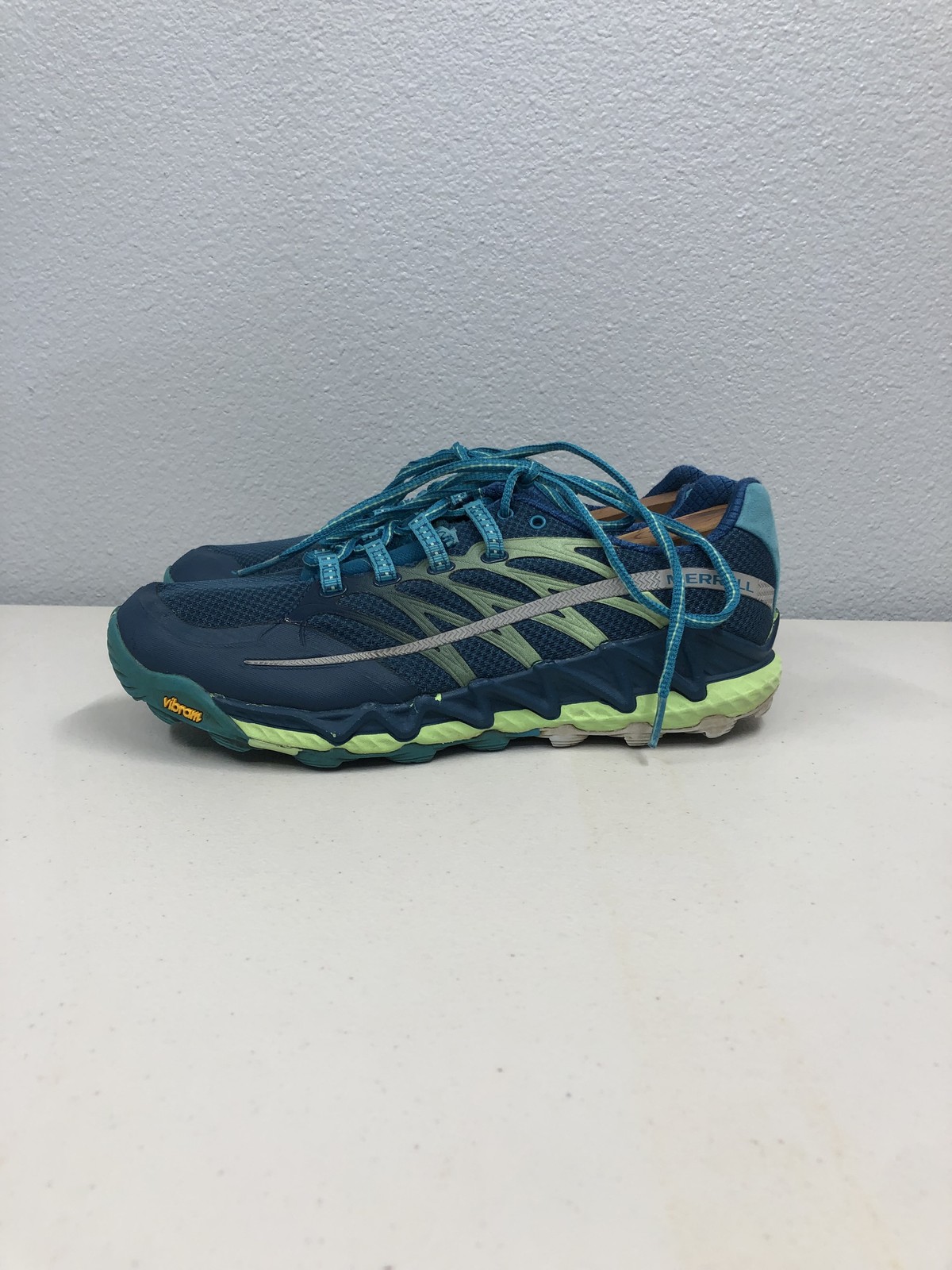 Scarpe Merrell All Out Peak da donna taglia 9 trail running Vibram Unifly Foam