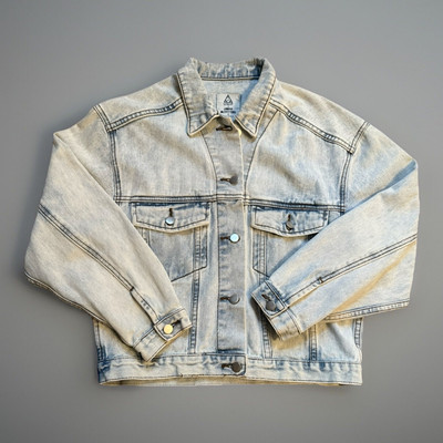 Urban Outfitters Womens Jean Jacket Size S Blue Denim Trucker Acid Washed  Bombe