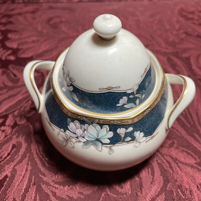 【希少】ノリタケ サンドハースト チュリーン 9742 廃盤 SANDHURST Noritake SANDHURST pattern 9742 Bone China Japan Sugar Bowl with