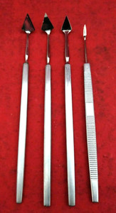 Lot of 4 Diamond Shaped Flat Spades | Medical Art Paint Palette Pottery Crafts