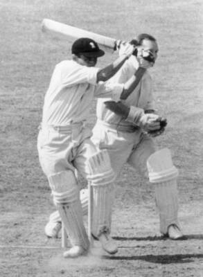 Induan Hemu Adhikari Batting Against Surrey Cricket 1952 Old Photo