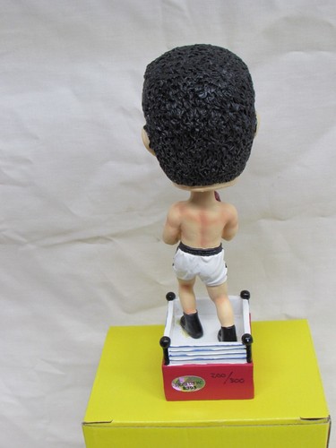 Jake LaMotta "The Raging Bull" Limited Edition 8 inch Bobblehead Autographed PSA - Picture 2 of 5