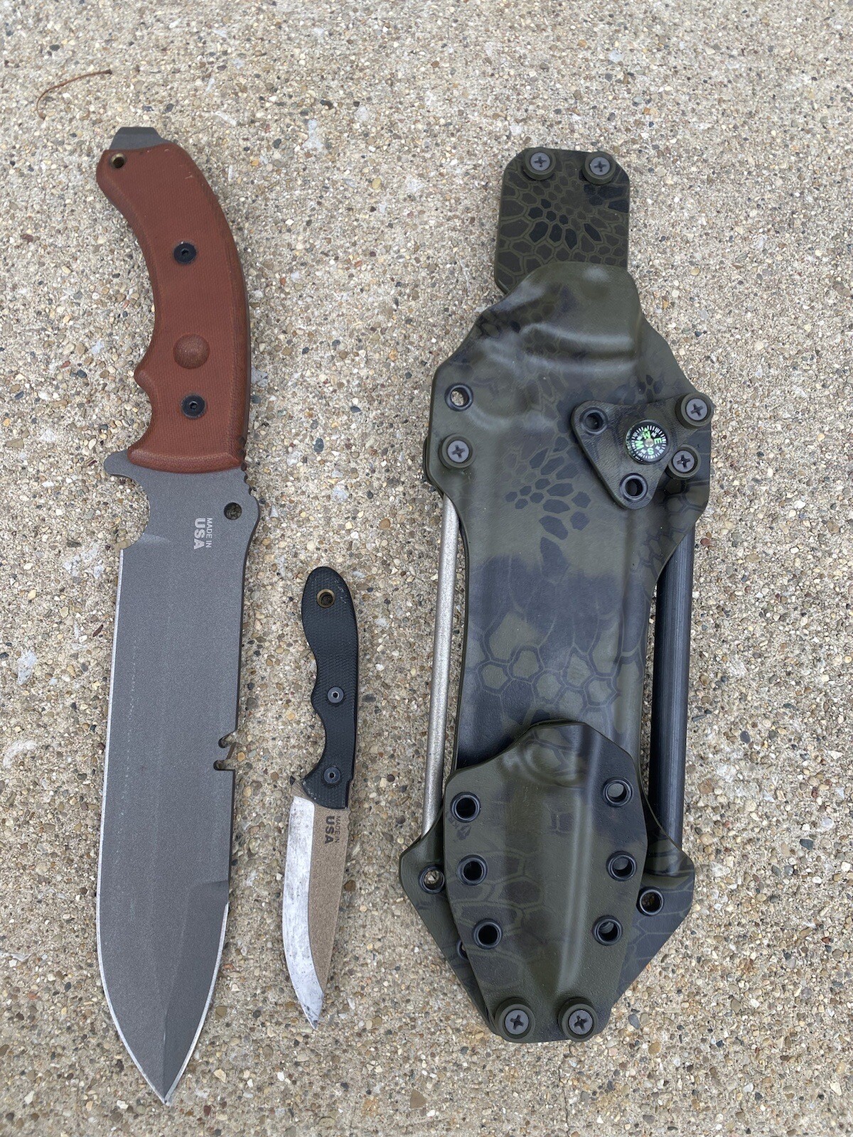 TOPS Tahoma Field Knife Dangler Kydex sheath 400Grit&FerroRod(Knife