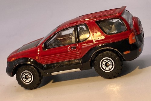 Realtoy🔥Isuzu Vehicross -1/64- Envío gratuito Reino Unido - Imagen 7 de 13