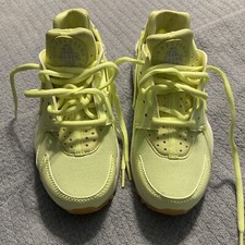 Nike Air Huarache Run Barely Volt 634835 702 Sz5