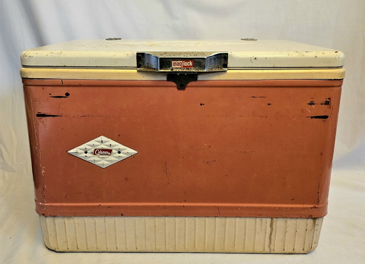 vintage coleman (未使用)Phenix Norway L Vintage Orange/Red Coleman Snowlite Aluminum Cooler with