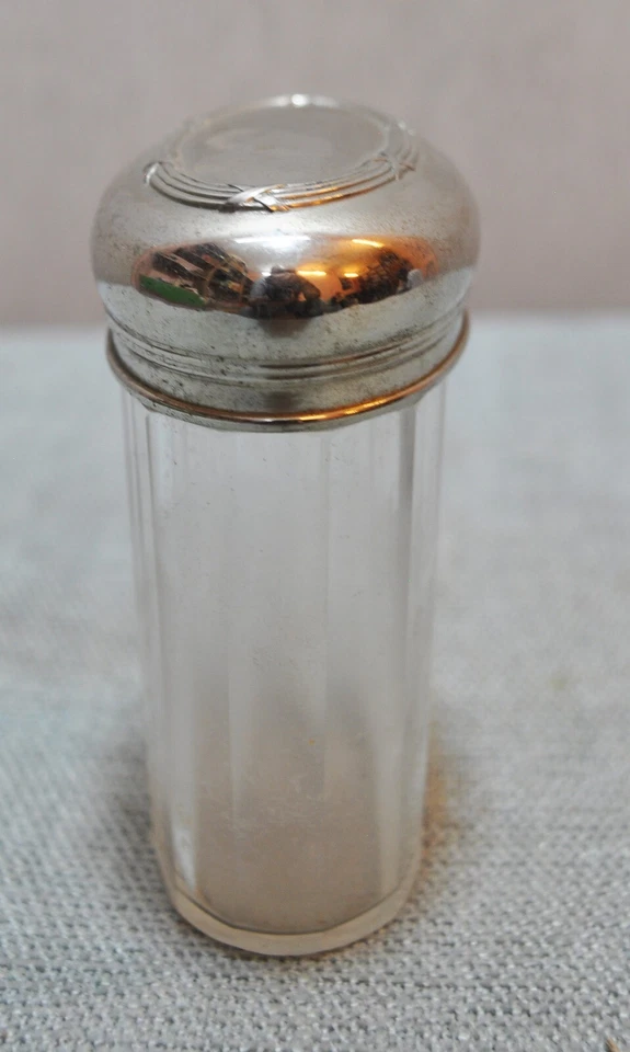 原版老式古董手工制作透明玻璃银帽瓶 — 第 3/4 张图片