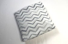 Pottery Barn Kids Crib Fitted Sheet Chevron Patterened 100 Org Cott Gray White