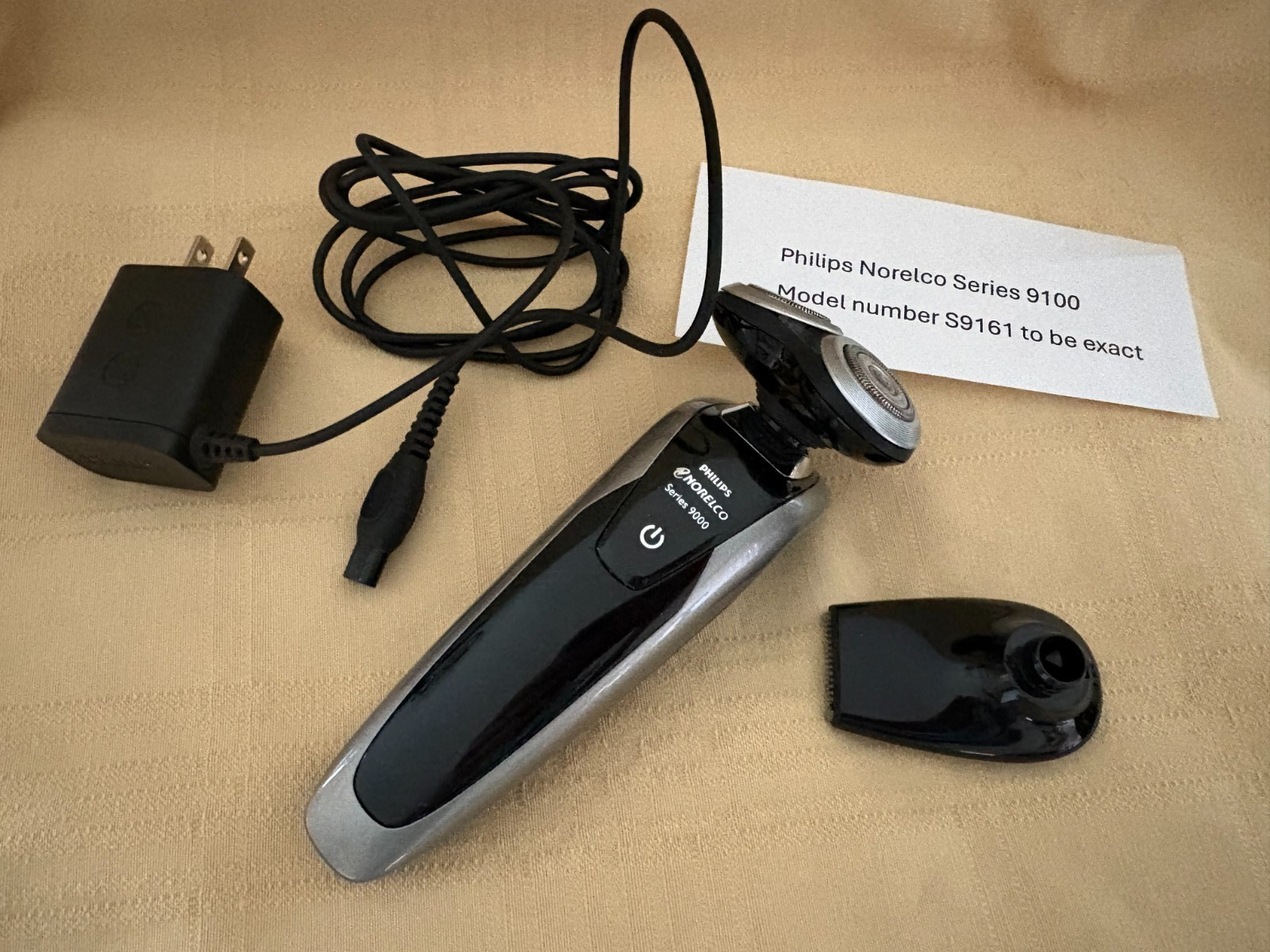Electric Shaver Trimmer Phillips Norelco Series 9100 w/charg