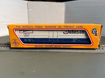 HO Scale Vintage 50  Mehano Advertising Mechanical Reefer - Johnson (26-035)
