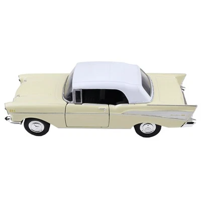 FREAK SCENE Spielzeugauto Chevrolet '57 Bel Air beige