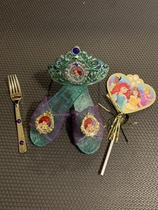 Dress Up Princess Tiara, Wand,Shoes Little Mermaid Disney Pretend Dinglehopper