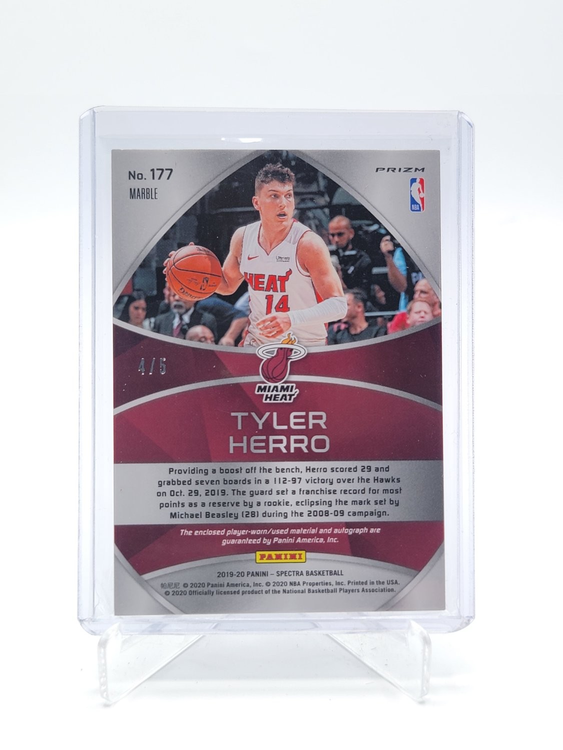 TYLER HERRO 2019-20 PANINI SPECTRA MARBLE PRIZM ROOKIE PATCH AUTO /5 #177 Q4042 view 2