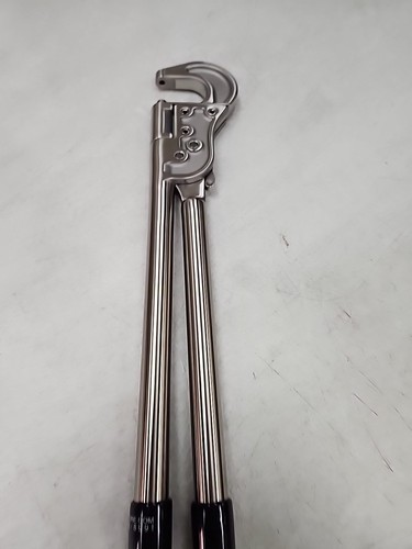 NEW Hand Rivet Squeezer 1-1/2" Reach Stainless Steel w/Rivets - Picture 2 of 7