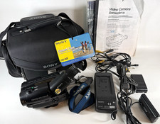 SONY HANDYCAM CCD-TR54 Video Camera Recorder / Player Bundle for Video Transfer