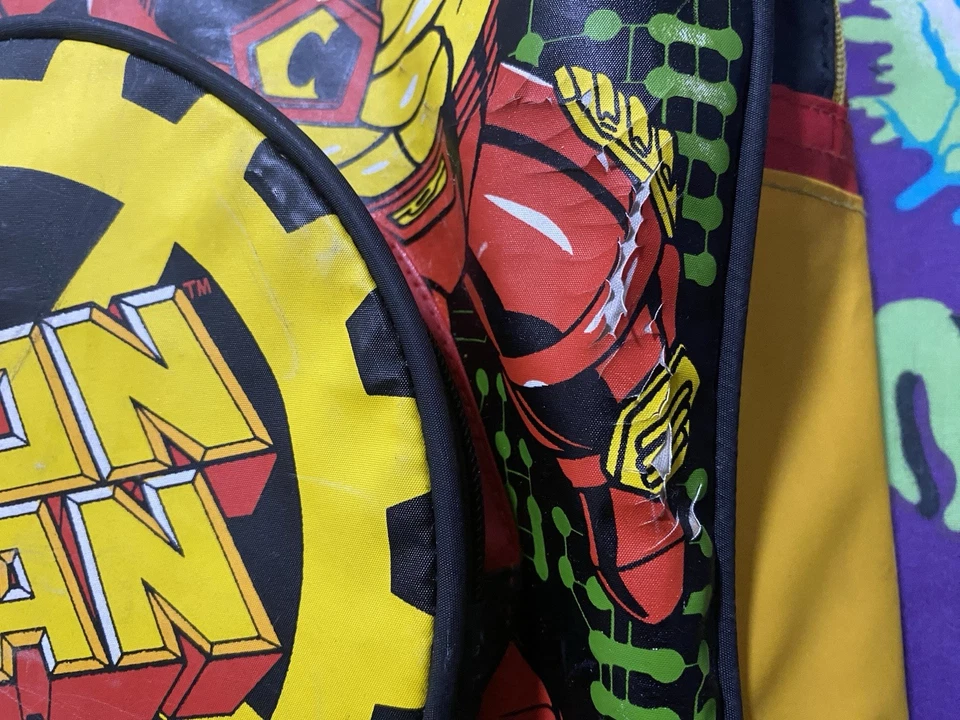 Mochila de colección 1995 Marvel Entertainment serie animada Iron Man máquina de guerra Foto 3 de 4