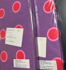 The Company Store Queen Flat & Fitted Sheet Set 100 % cotton (Chelsea Dot)  Pink
